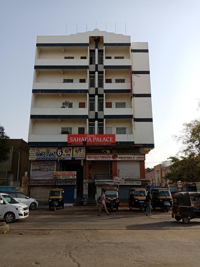 Hotel Sahara Palace Bhuj Eksteriør bilde